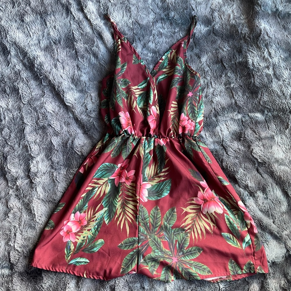 ✨4 for $15✨ Spaghetti Strap Romper